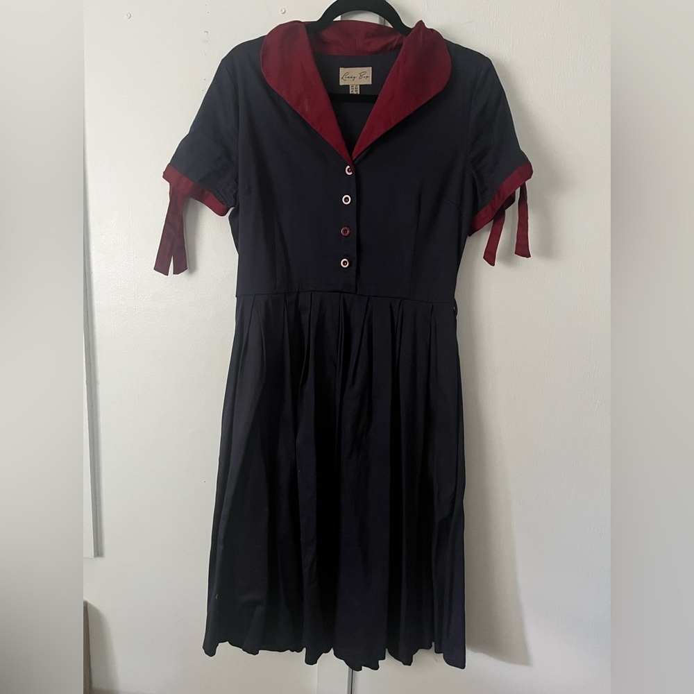 Lindy Bop // Claudine Navy & Burgundy Midi Dress